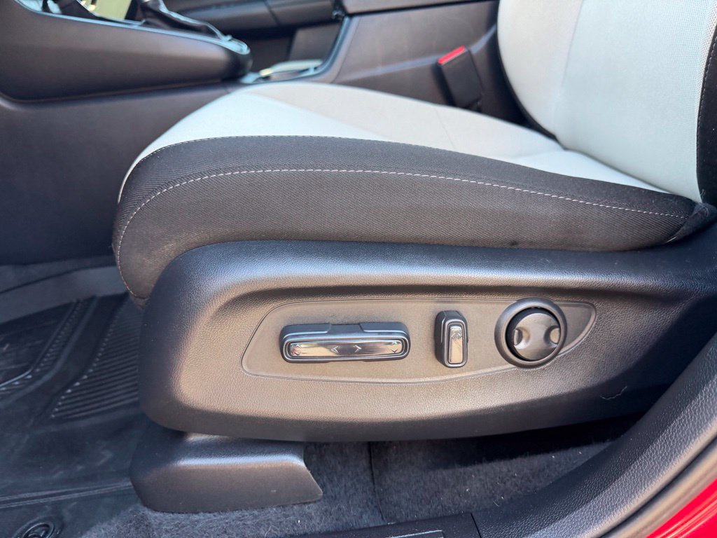Used 2024 Honda CR-V EX image 13