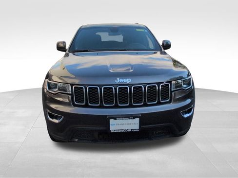 Used 2021 Jeep Grand Cherokee Laredo image 8