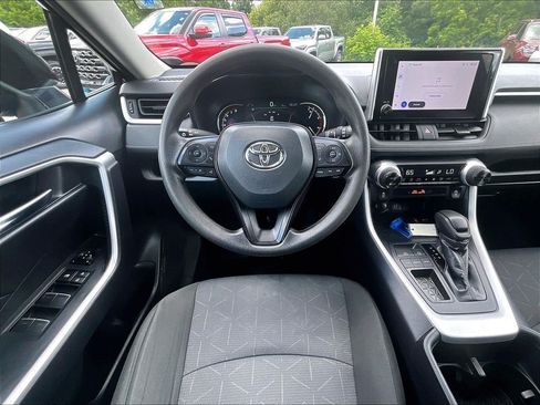 Certified 2024 Toyota RAV4 XLE FWD image 17