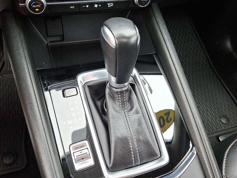 Used 2022 MAZDA CX-5 AWD 2.5 S w/ Preferred Package image 15