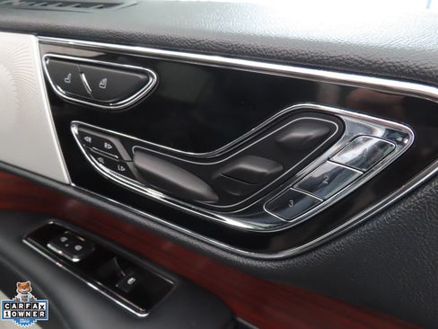 Used 2022 Lincoln Navigator Reserve AWD/4WD image 31