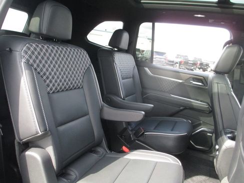 Used 2024 GMC Acadia Denali w/ Super Cruise Package AWD/4WD image 26