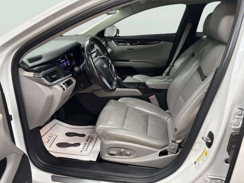 Used 2016 Cadillac XTS Luxury w/ Driver Awareness Package FWD image 14