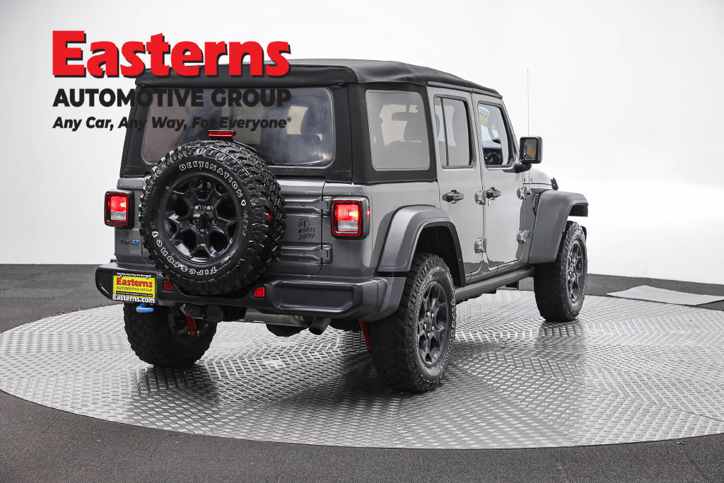 Used 2023 Jeep Wrangler Unlimited w/ Cold Weather Group AWD/4WD image 6