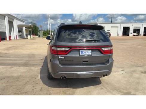 Used 2023 Dodge Durango GT RWD image 7
