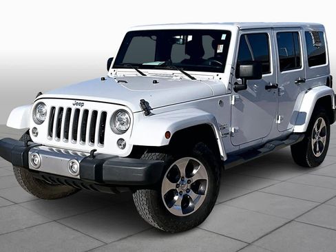 Certified 2018 Jeep Wrangler Unlimited Sahara image 2