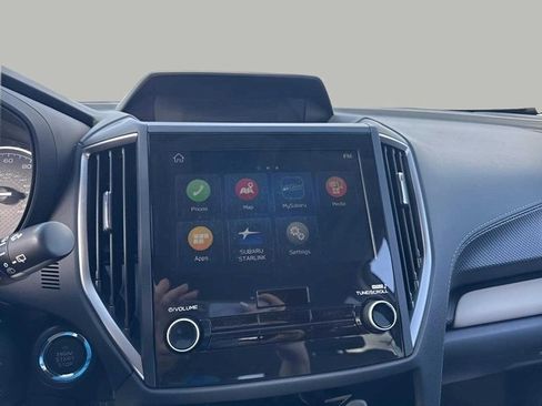 Used 2024 Subaru Forester Limited image 12