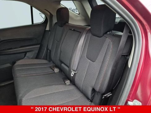 Used 2017 Chevrolet Equinox LT w/ Convenience Package AWD/4WD image 36