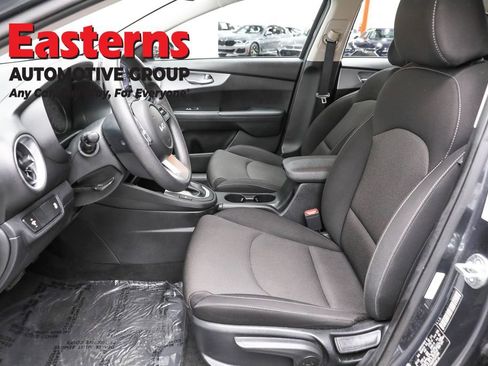 Used 2023 Kia Forte LXS image 14