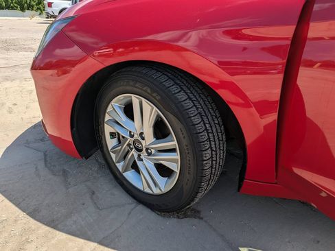Used 2020 Hyundai Elantra Value Edition w/ Cargo Package (C1) FWD image 35