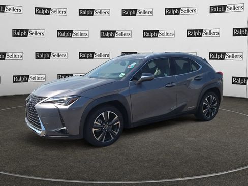 Used 2019 Lexus UX 250h w/ Premium Package AWD/4WD image 2