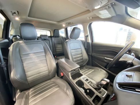 Used 2018 Ford Escape SEL w/ Ford Safe & Smart Package image 28