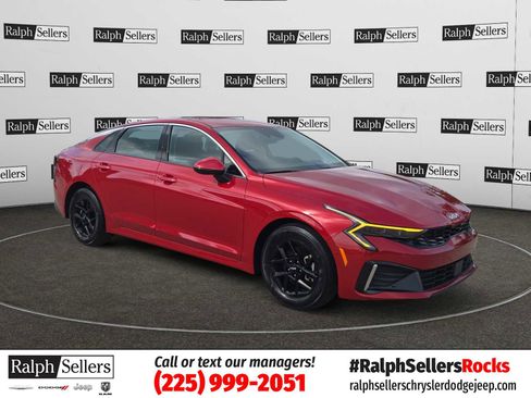 Used 2025 Kia K5 LXS FWD image 1