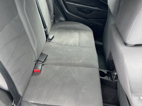 Used 2014 Ford Fiesta SE FWD image 33