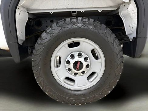 Used 2024 GMC Sierra 2500 Pro w/ Convenience Package image 37