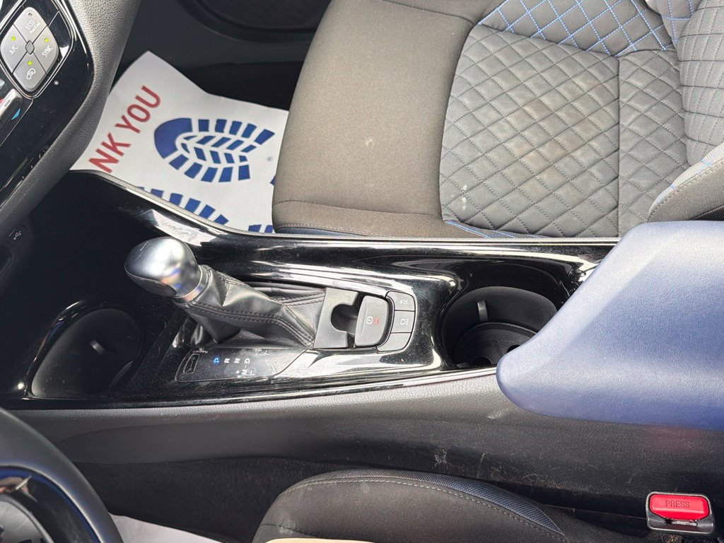 Used 2021 Toyota C-HR XLE FWD image 37