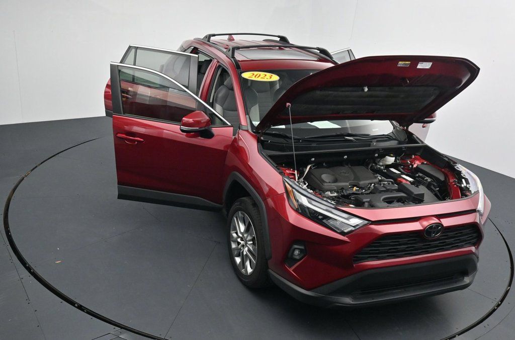 Used 2023 Toyota RAV4 XLE Premium FWD image 39