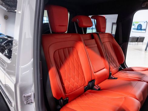 Used 2025 Mercedes-Benz G 63 AMG 4MATIC image 32