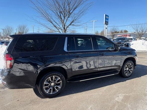 Used 2023 Chevrolet Suburban LS w/ Driver Alert Package image 3
