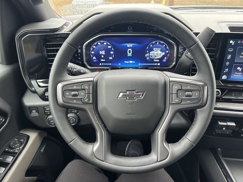 New 2026 Chevrolet Silverado 2500 ZR2 image 17