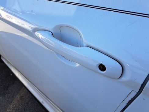 Used 2023 Toyota Camry SE image 10