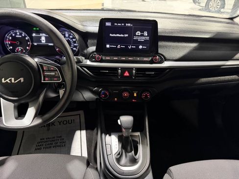 Used 2024 Kia Forte LXS FWD image 21