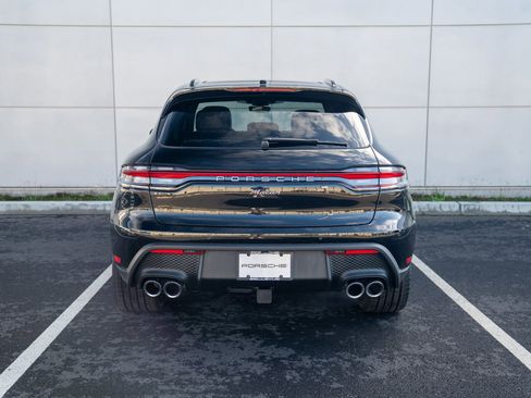 New 2026 Porsche Macan image 7
