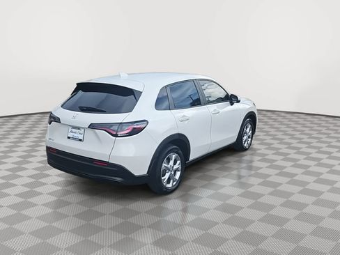 Certified 2025 Honda HR-V LX image 8