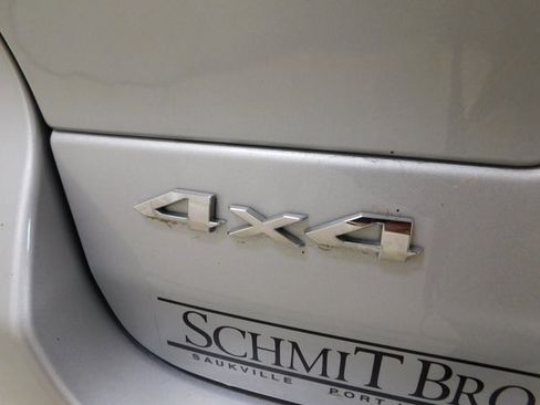 Used 2022 Jeep Grand Cherokee Laredo image 13