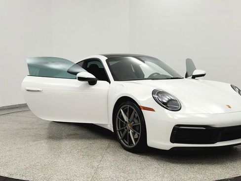 Used 2021 Porsche 911 Carrera image 12