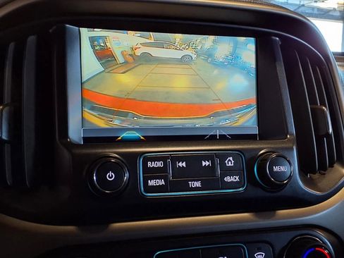 Used 2018 Chevrolet Colorado Z71 image 20