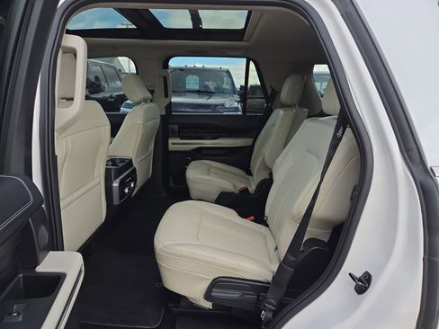 Used 2019 Ford Expedition Platinum AWD/4WD image 44