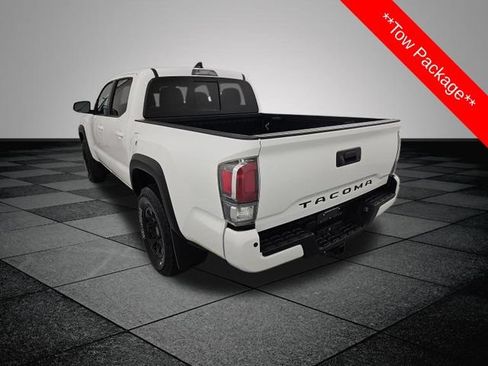 Certified 2021 Toyota Tacoma TRD Off-Road w/ Technology Package AWD/4WD image 4