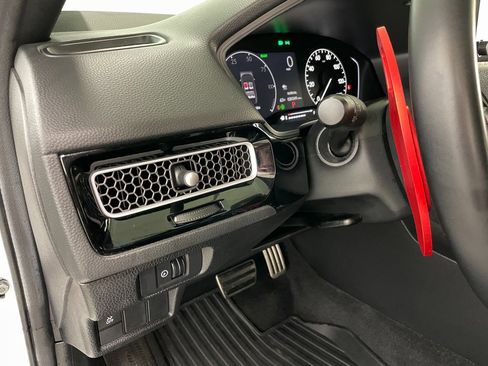 Used 2025 Honda Civic Sport image 23