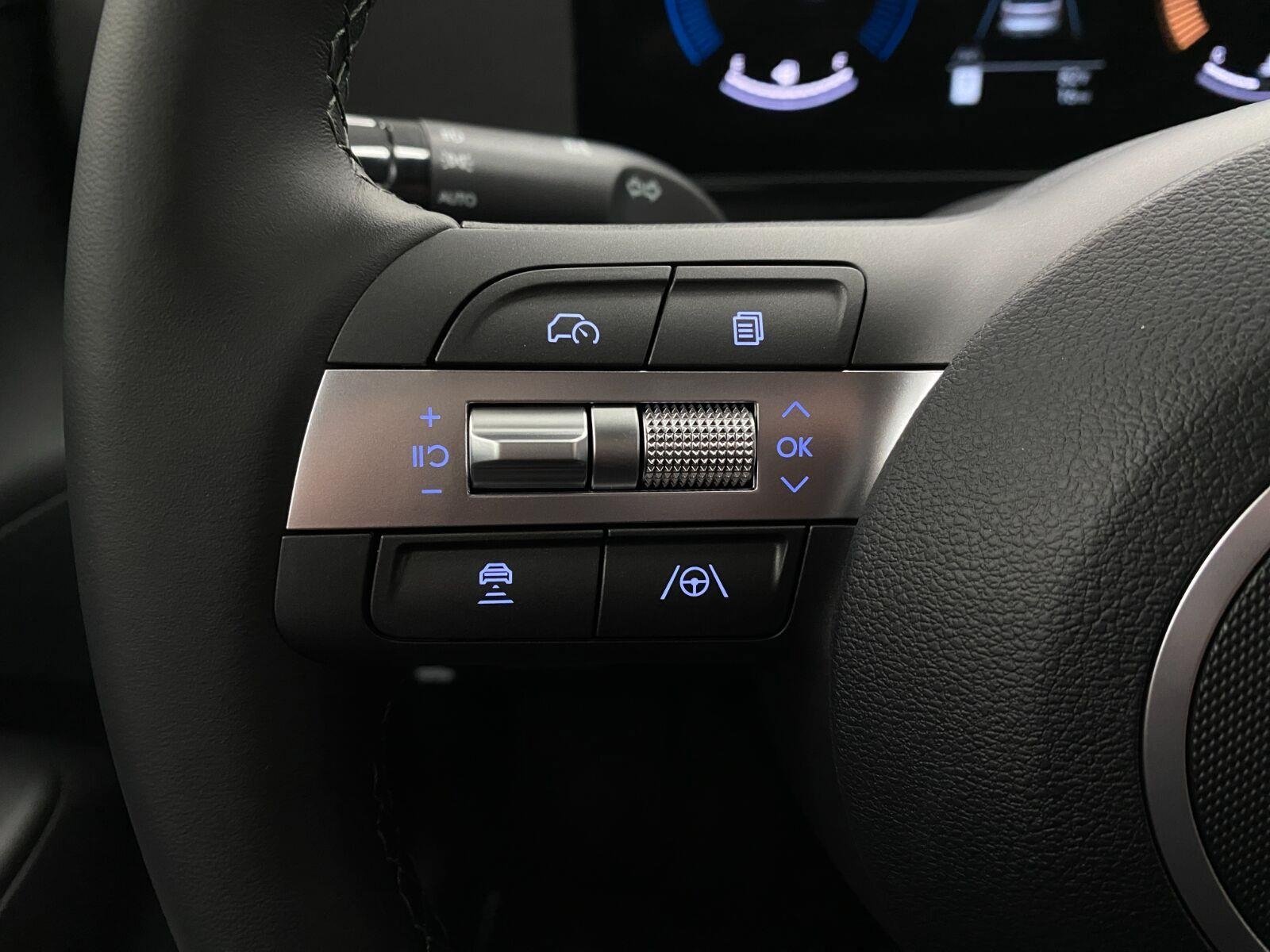 New 2027 Hyundai Kona SEL Sport AWD/4WD image 15