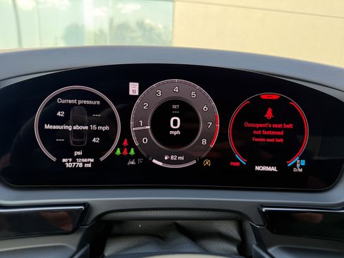 Certified 2024 Porsche Cayenne Coupe image 38