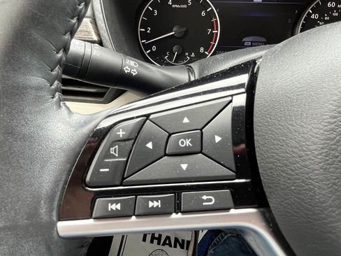 Used 2021 Nissan Altima 2.5 Platinum AWD/4WD image 14