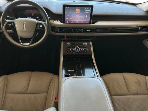 Certified 2023 Lincoln Aviator Reserve w/ Equipment Group 201A AWD/4WD image 12