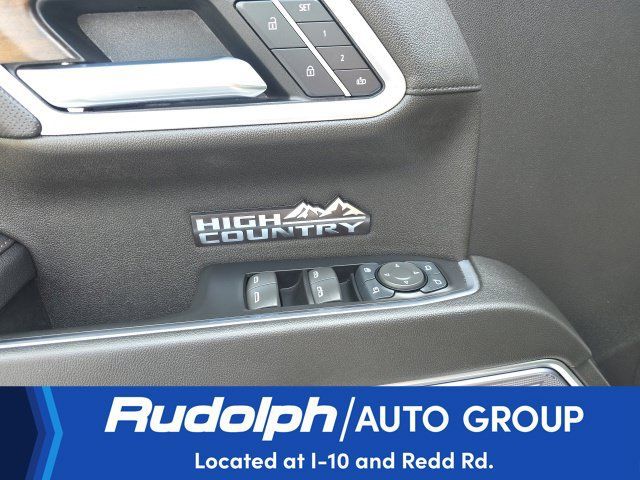 Used 2025 Chevrolet Silverado 1500 High Country AWD/4WD image 12
