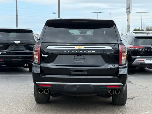 Used 2023 Chevrolet Suburban High Country AWD/4WD image 46