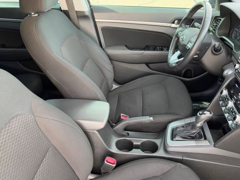 Used 2019 Hyundai Elantra Value Edition w/ Cargo Package image 12