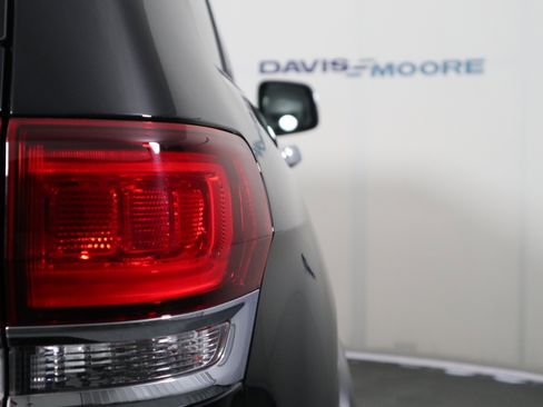 Used 2021 Jeep Grand Cherokee Limited w/ Luxury Group II AWD/4WD image 6