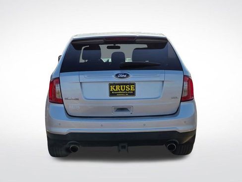 Used 2011 Ford Edge SEL w/ Trailer Tow Package FWD image 5