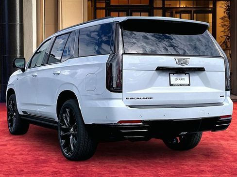 New 2026 Cadillac Escalade Platinum Sport image 4