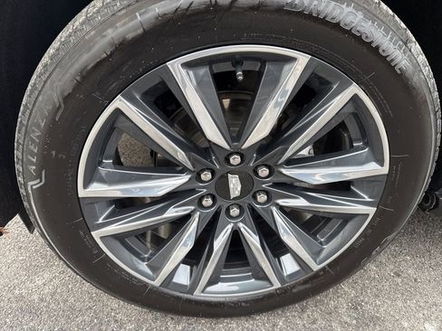 Used 2023 Cadillac Escalade Sport image 13