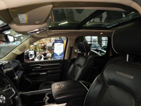 Used 2019 RAM 1500 Laramie image 35