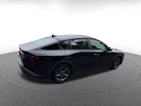 Used 2025 Kia K4 FWD image 14