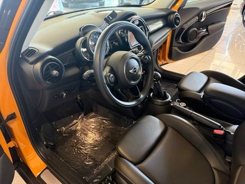 Used 2017 MINI Cooper S FWD image 2