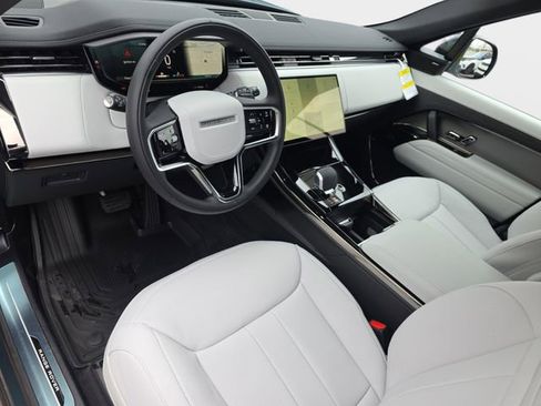 New 2026 Land Rover Range Rover Sport SE AWD/4WD image 13