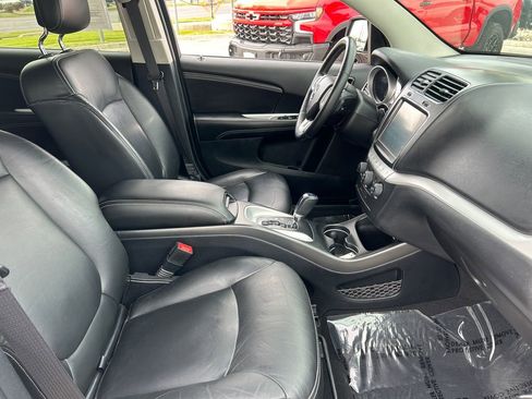 Used 2017 Dodge Journey GT w/ Flexible Seating Group image 36